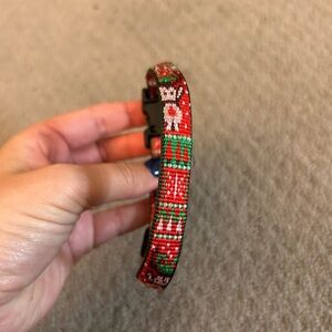 Lupine Christmas collar